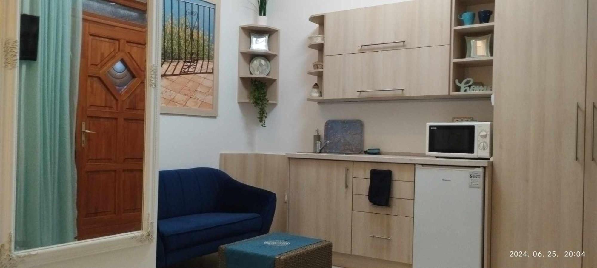 Diana Apartmanhaz 케츨리 외부 사진